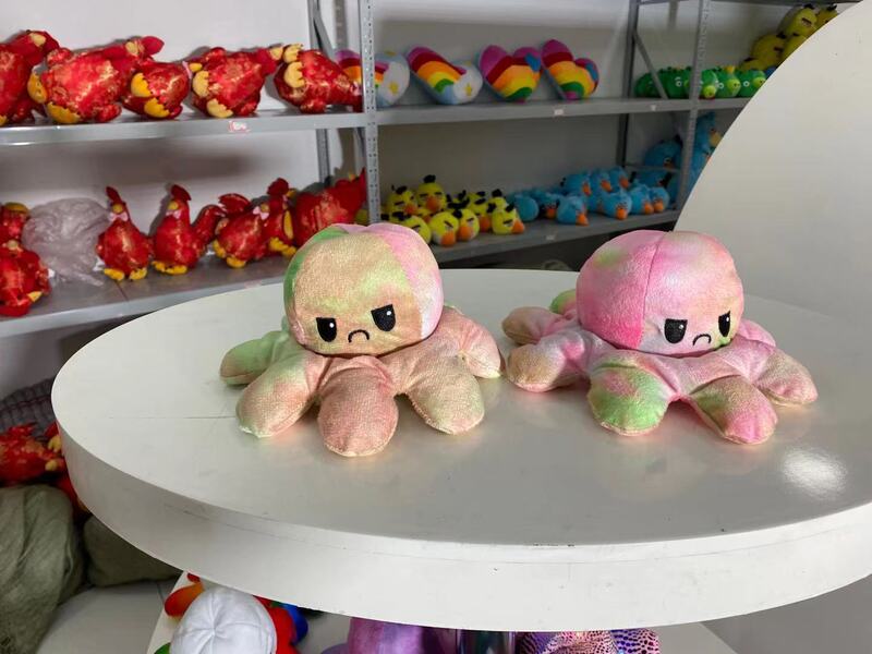 メーカー卸売りのタコの子供のペンダントのタコのぬいぐるみのぬいぐるみの子供のプレゼント|undefined