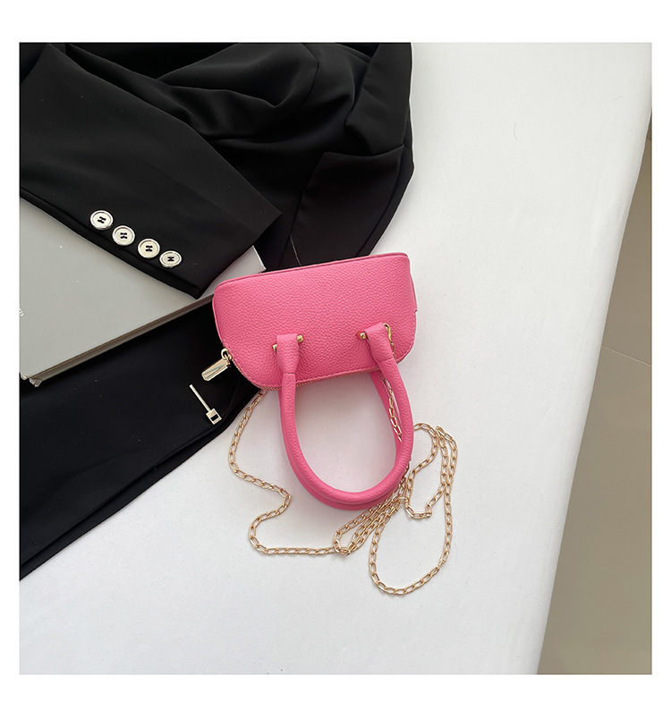 Women's PU Solid Color Elegant Streetwear Oval Zipper Shoulder Bag Handbag display picture 10