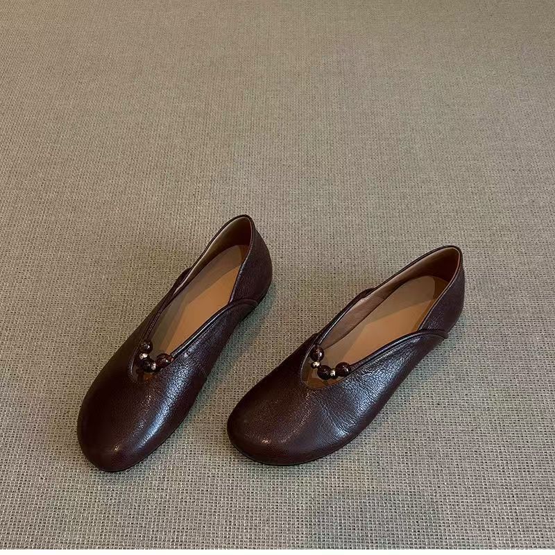 2026 dos zapatos de una sola mujer primavera y verano nuevos zapatos Mary Jane con suela plana de moda universal zapatos de beans con cuentas planas