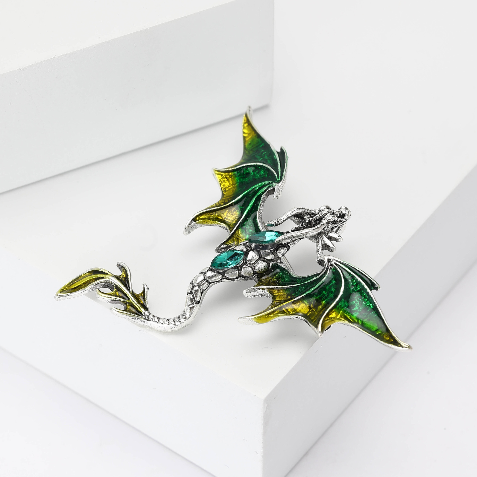 New High-End Enamel Oil-Dropping Floor-Standing Dragon Brooch, Domineering and Mighty Western Dragon Pin, Men's and Women's Coat Accessories