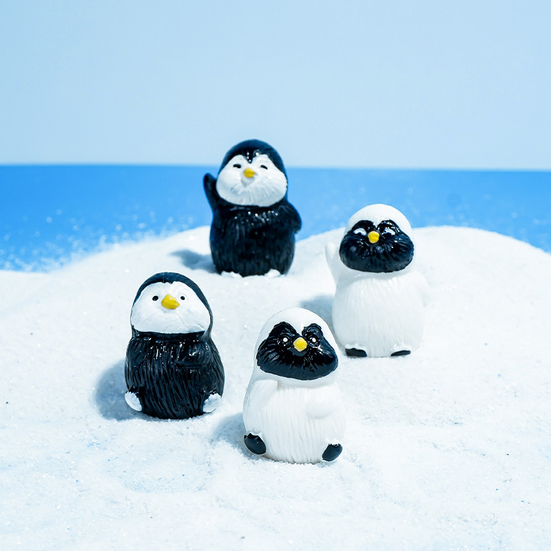 Pingüino blanco y negro resina animal de dibujos animados nuevo lindo pingüino musgo micro paisaje decoración de escena de nieve con adornos