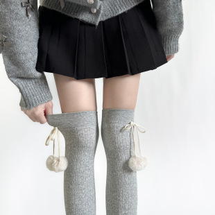 Autumn and winter new micro-pressure twist over knee high socks Japanese cute fur ball stockings solid color sweet socks spring and autumn