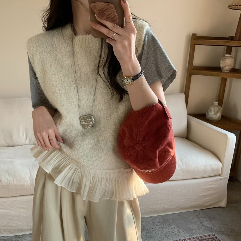 Solid color lace knitted vest sleevless