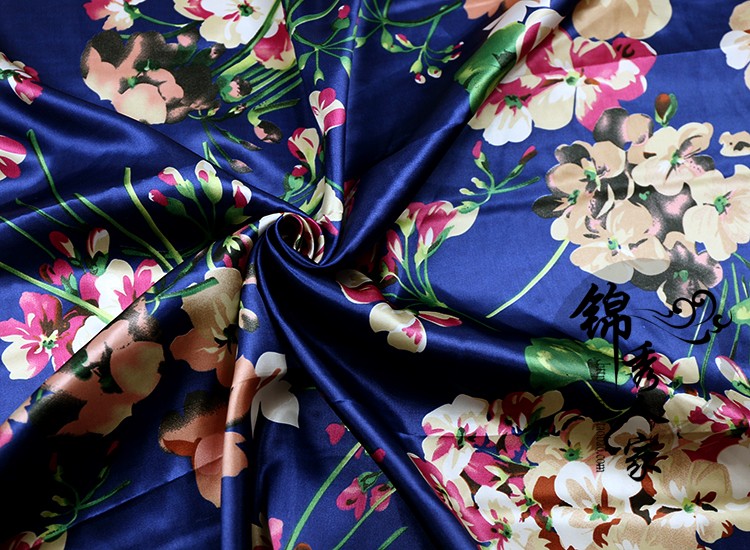 tela de seda impresa de flores tela de seda ropa antigua tela de prenda de ropa china tela de impresión de flores de plantas DIY