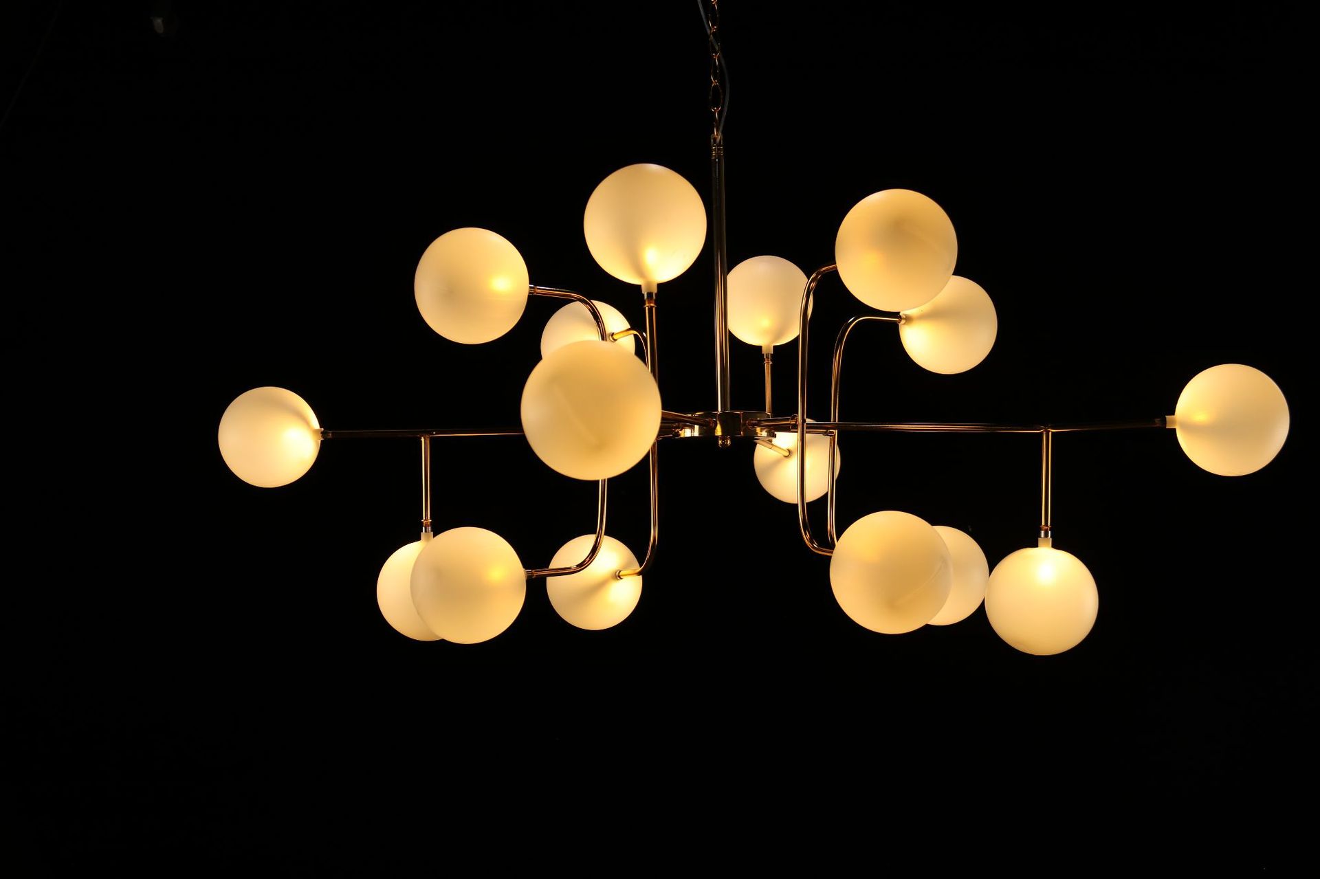 Accesorios de boda dieciséis bolas lámparas de lujo ligeras sala de bodas escenario diseño de luces decorativas lámparas led luz cálida luminosa