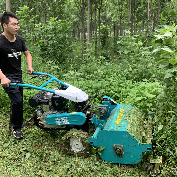 新款带倒挡自走式除草机 柴油动力碎草还田机 锄草根灭茬机