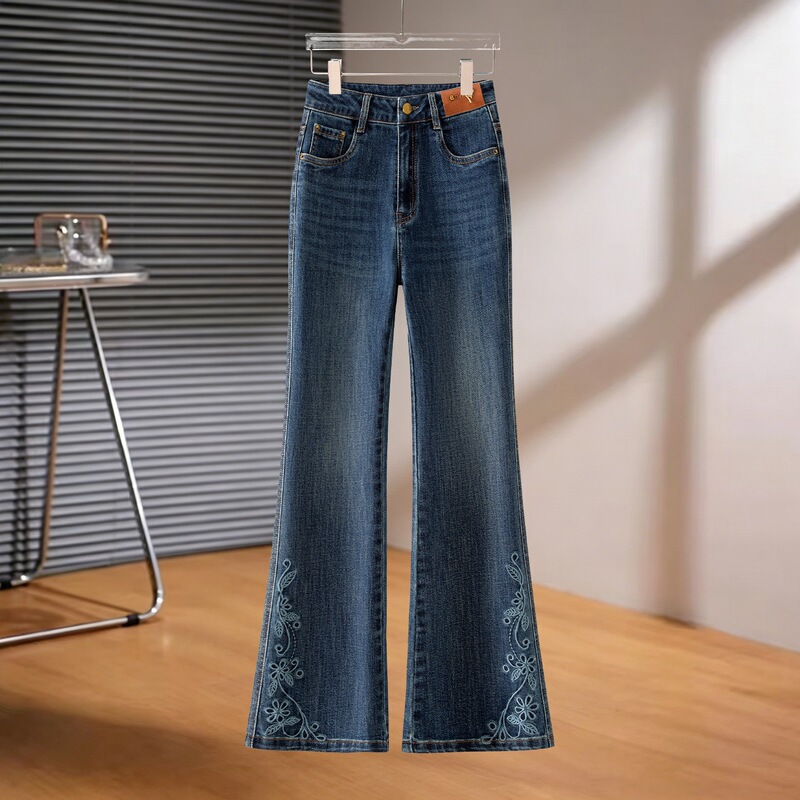 Zhengzhou women's pants high-end brand official flagship store 2026 new popular hot-selling micro-flare jeans Zhengzhou women's pants high-end brand official flagship store 2026 new popular hot-selling micro-flare jeans
