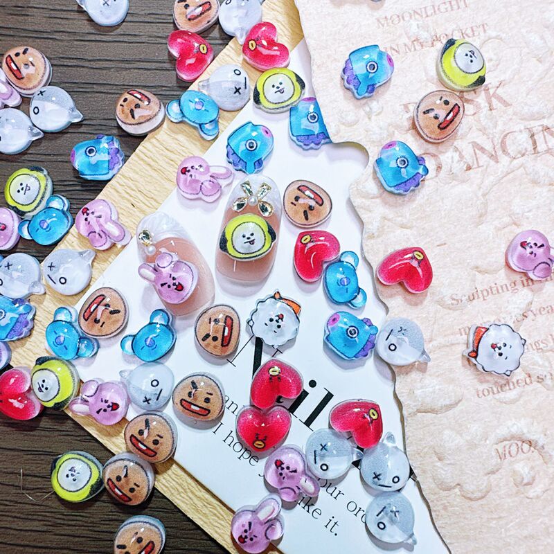 New Cute Cartoon Rabbit and Puppy Nail Art Decorations, Ice-Clear Cookie Heart-Shaped Wearable Nail and Hair Accessories, Resin Parts