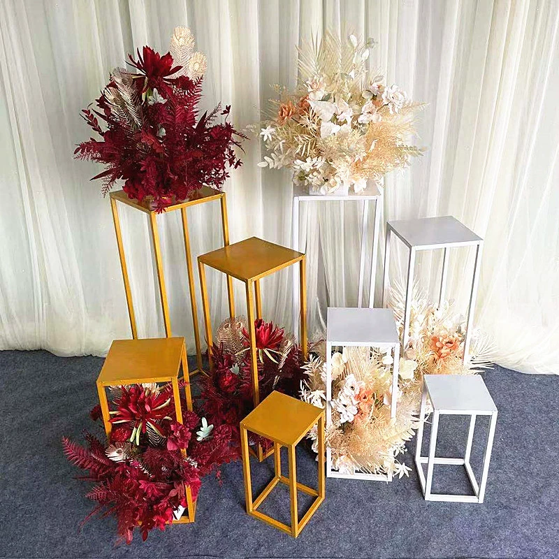 Новые свадебные реквизиты из железа и прямоугольной геометрической дороги