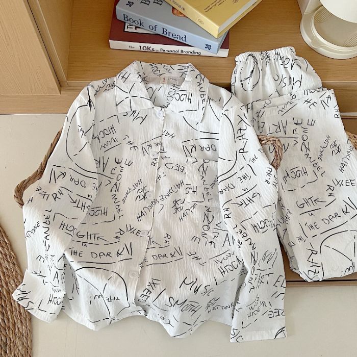 Pijamas de algodón nubes al por mayor transfronterizos mujeres primavera y otoño manga larga lindos cardigans de dibujos animados sueltos con solapas ropa de hogar se puede usar fuera