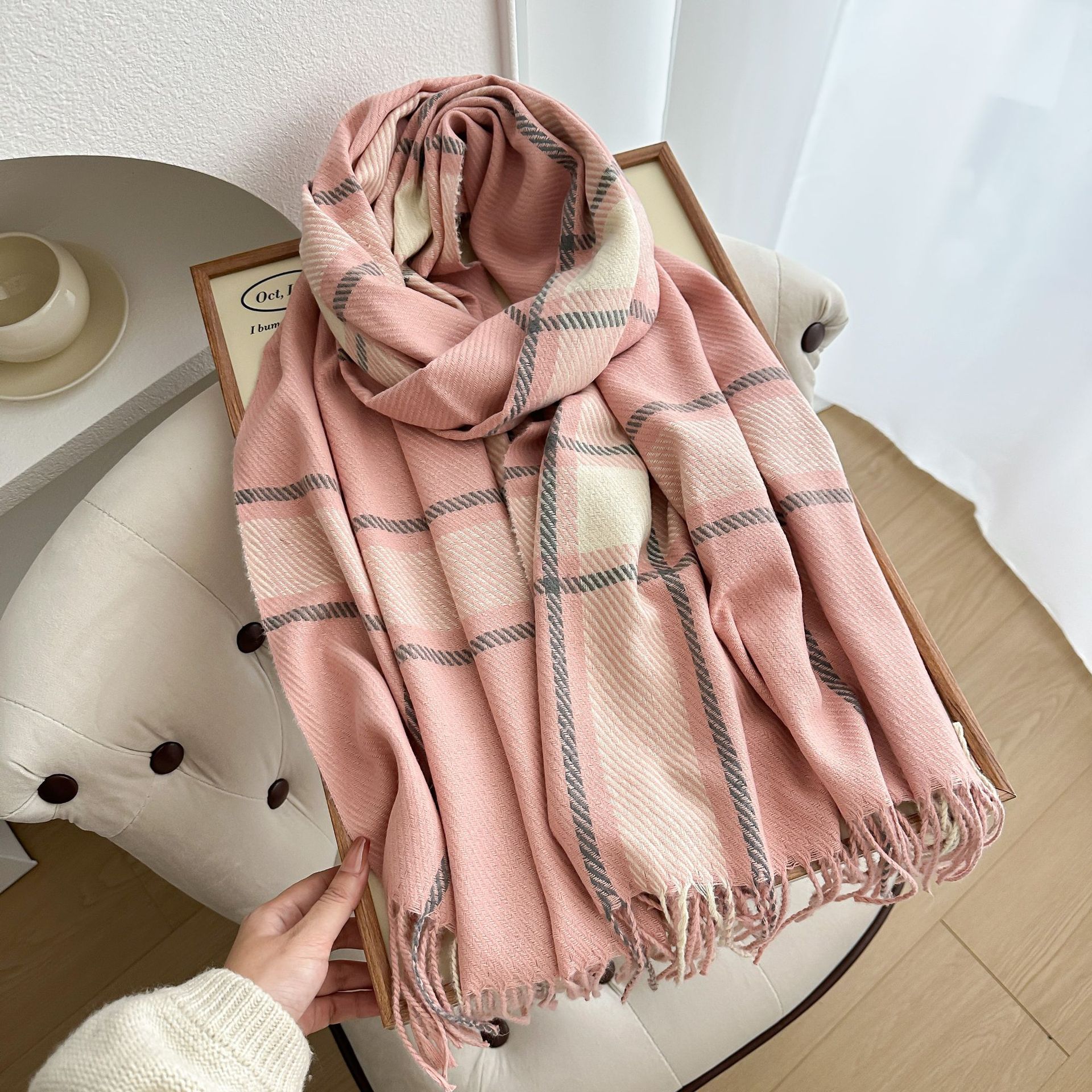 Autumn and Winter Warm and White Scarf for Women Thickeneded Korean Style Atmosphere Scarf Student Imitation Cashmere Plaid Tassel Shawl