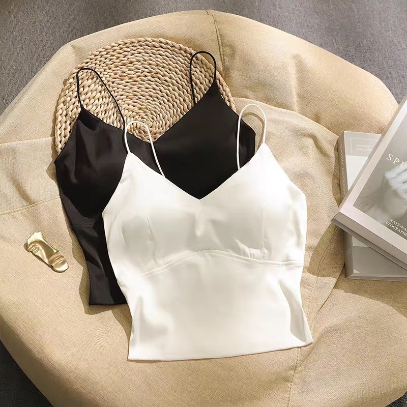 White Spaghetti Strap Pleated Tank Top for Women, Summer, with Chest Pads, Short V-Neck Satin Tube Top Style, Suitable for Layering under a Blazer