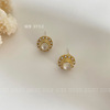 South Korean design universal goods, retro earrings from pearl, simple and elegant design