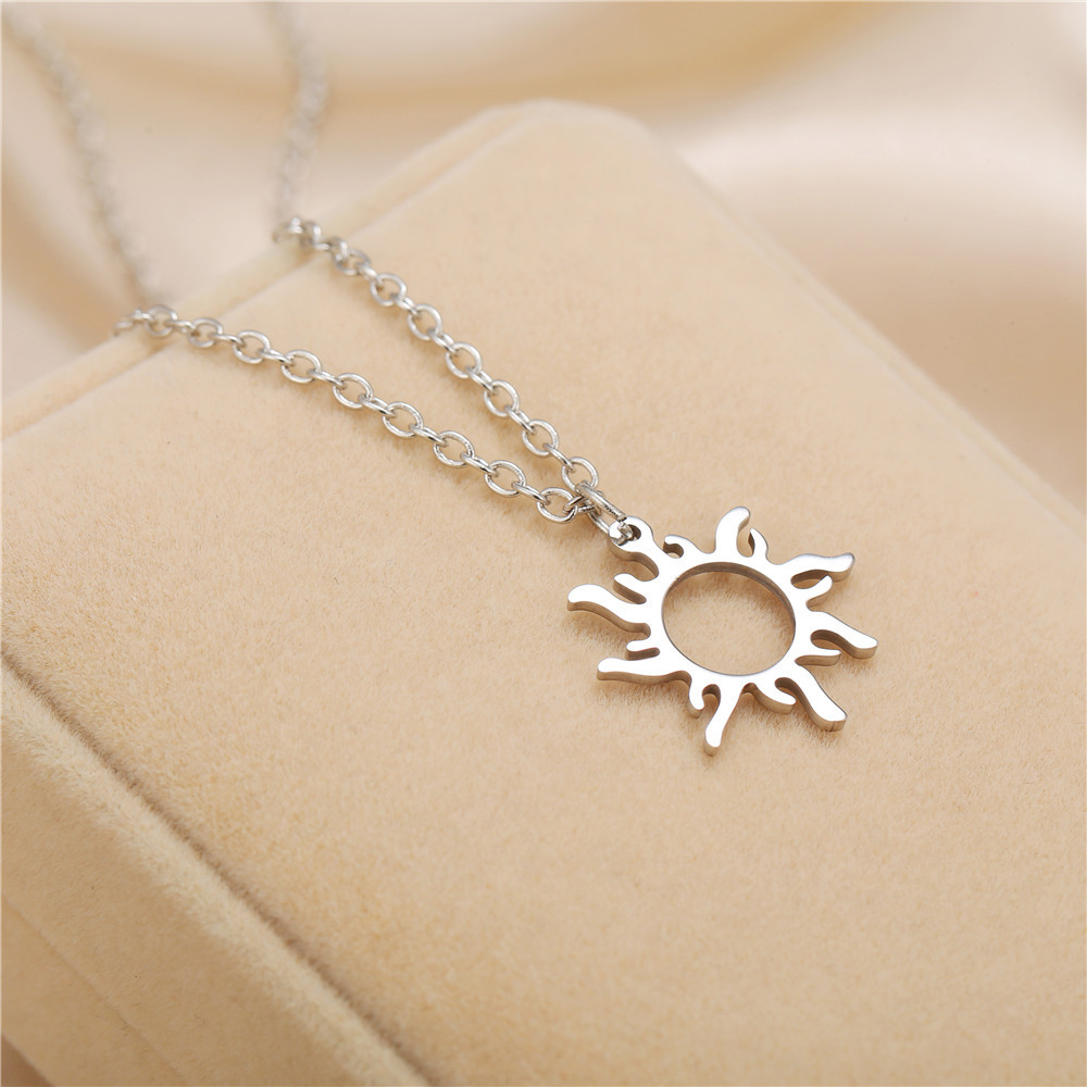 simple hollow titanium steel sun geometric necklace wholesale nihaojewelry