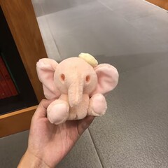 漫画ins象のぬいぐるみの耳のぬいぐるみの置物のペンダントのカップルのプレゼントの女性のぬいぐるみのペンダント