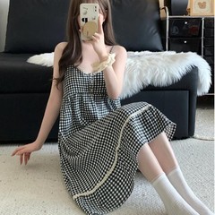 チェック柄レースサスペンダー甘い寝間着女性のための夏 2025 新しいセクシーな胸パッド付きハイエンド夏のホームウェア