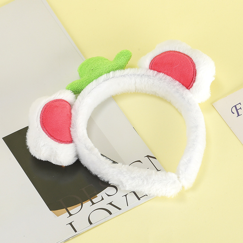 Otoño y invierno lindos estereoscópicos de peluche bandeja de cabello de dibujos animados orejas de gato orejas de conejo lavar la cara bandeja de cabello rojo al por mayor accesorios para el cabello