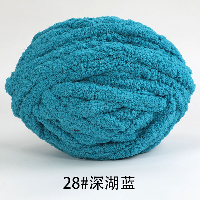 28 Azul lago profundo