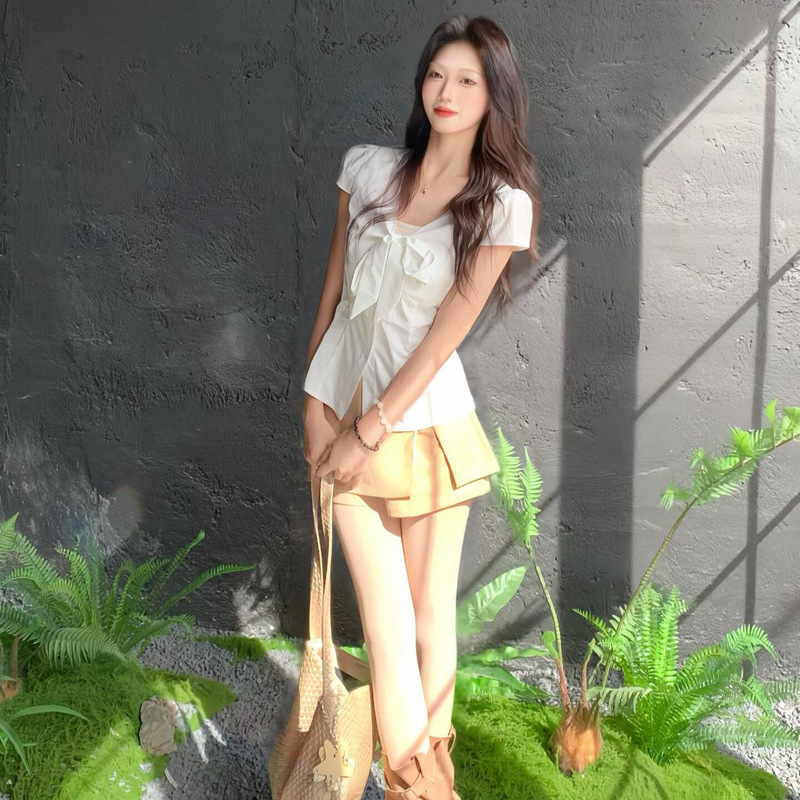 Korean-Style Sweet and Elegant V-Neck Bow-Tie Short-Sleeve Shirt for Women, Summer Slim-Fit Workwear Skirt-Pants Two-Piece Set Ins Korean-Style Sweet and Elegant V-Neck Bow-Tie Short-Sleeve Shirt for Women, Summer Slim-Fit Workwear Skirt-Pants Two-Piece Set Ins