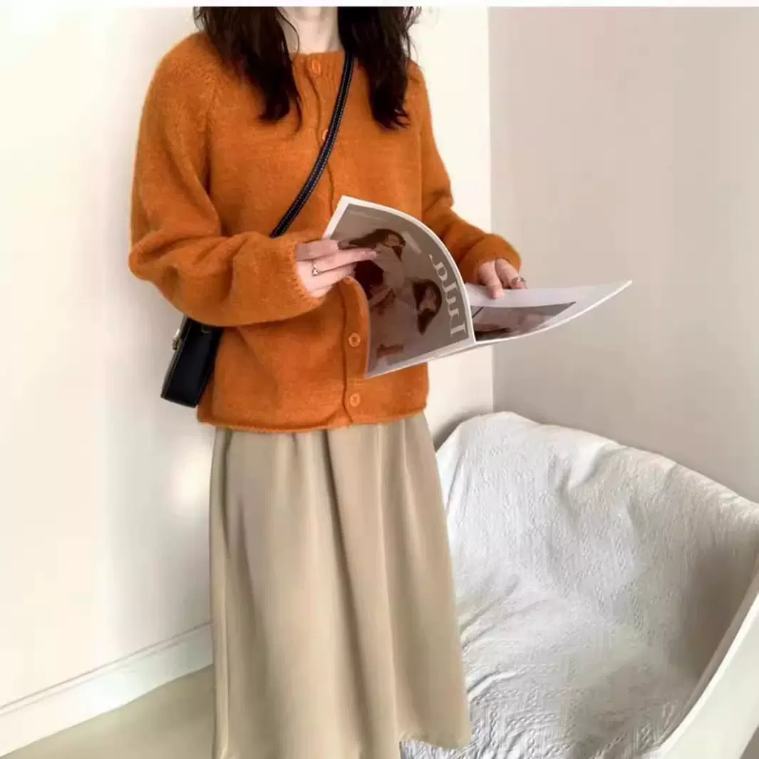 2024秋季新款女装韩系温柔风纯色毛衣女糖果色百搭针织衫女式开衫