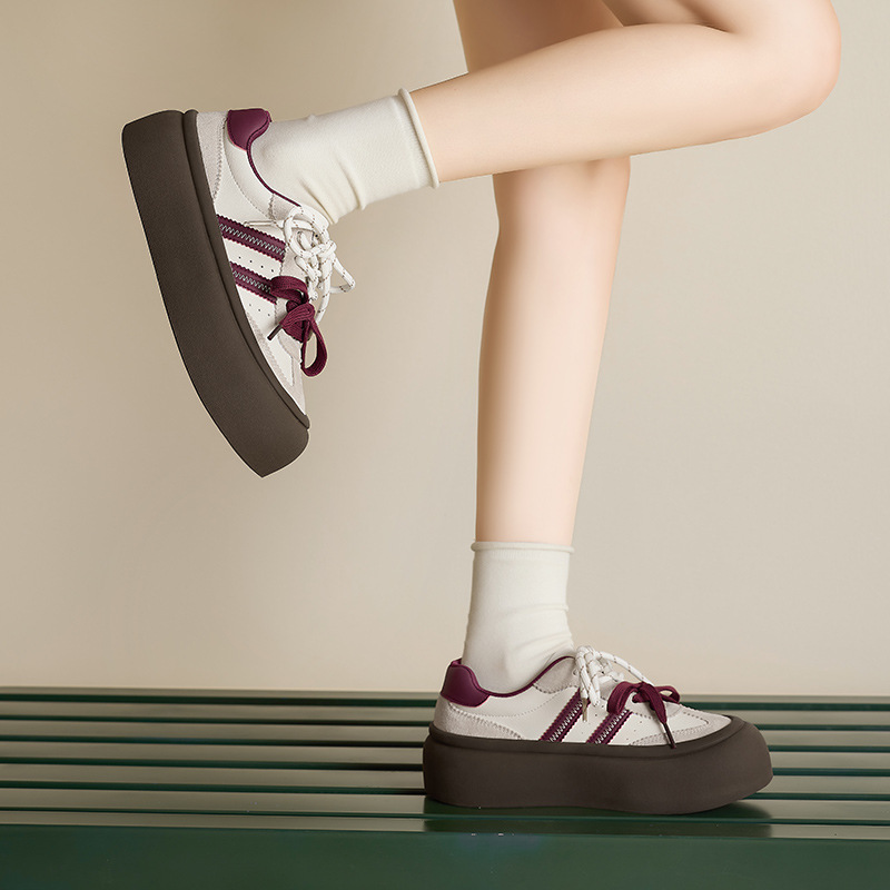 Augu Shi Dengde zapatos de entrenamiento para mujeres 2025, nuevos zapatos de skate deportivos casuales de primavera retro con suela gruesa, zapatos blancos grandes