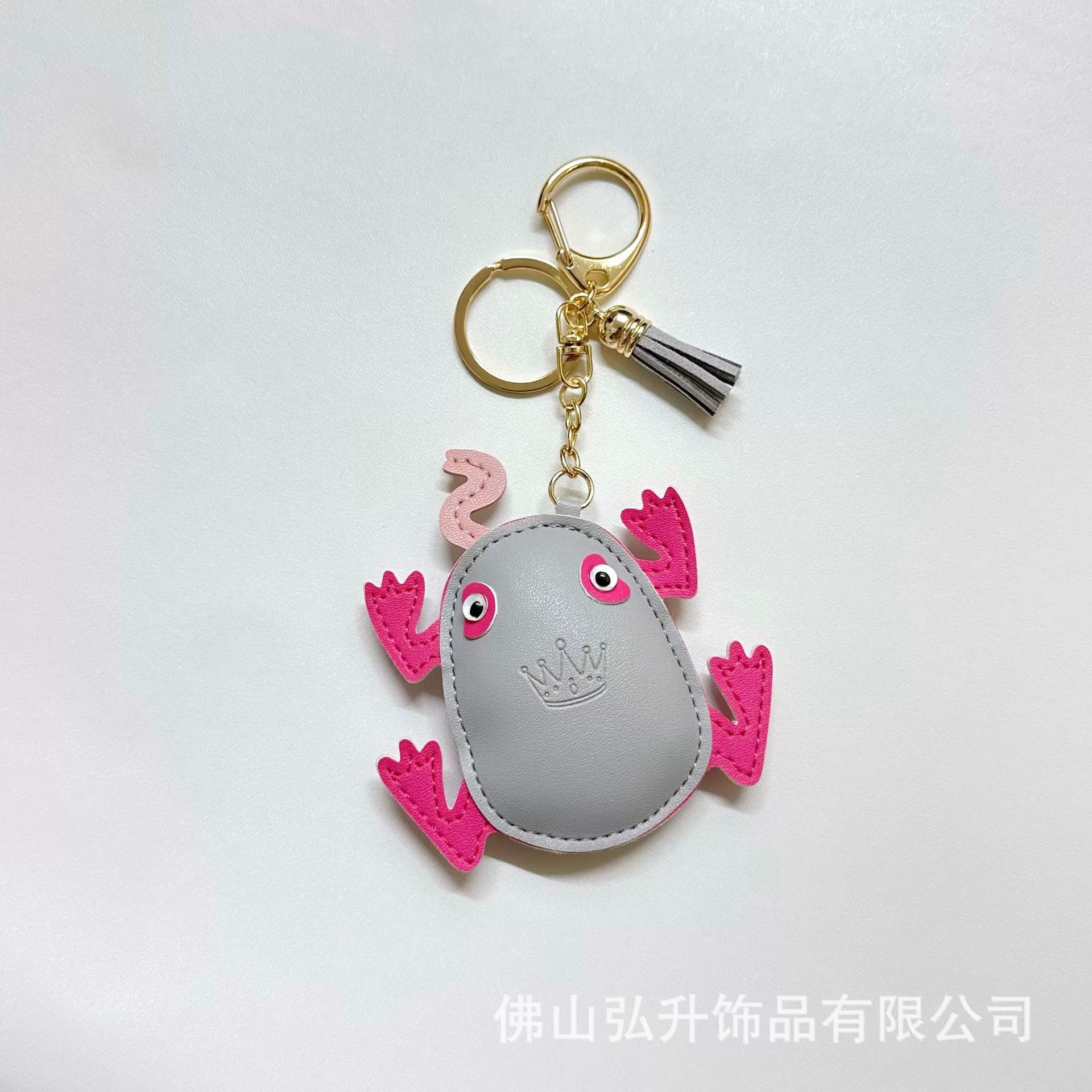 Creative retro pendant, keychain, phone case, bracelet