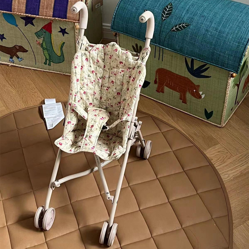 Nordic Denmark small floral doll cart high color value small red book explosions KS house trolley Nordic Denmark small floral doll cart high color value small red book explosions KS house trolley