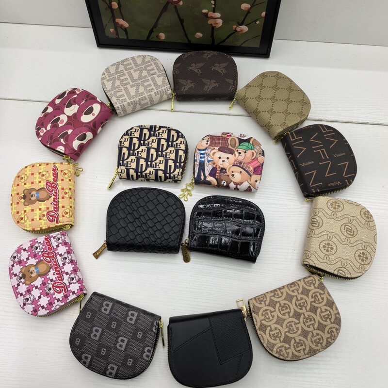 Explosions a variety of fashion presbycuses coin purse card bag wholesale big-name wind cartoon personality organ card bag Explosions a variety of fashion presbycuses coin purse card bag wholesale big-name wind cartoon personality organ card bag