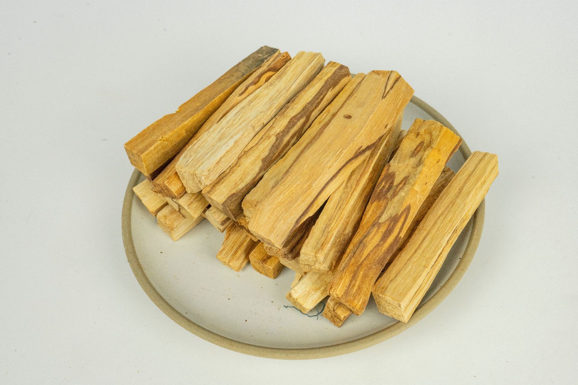 ペルー聖木木条高油爆油香薫浄化空間ヨガ館室内Palo Santo卸売り