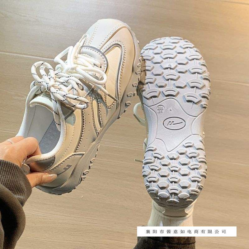 Warrior Women's Shoes with Soft Soles, Wasteland Style, Height-Increasing German Training Shoes, 2025 New Versatile Casual Shoes