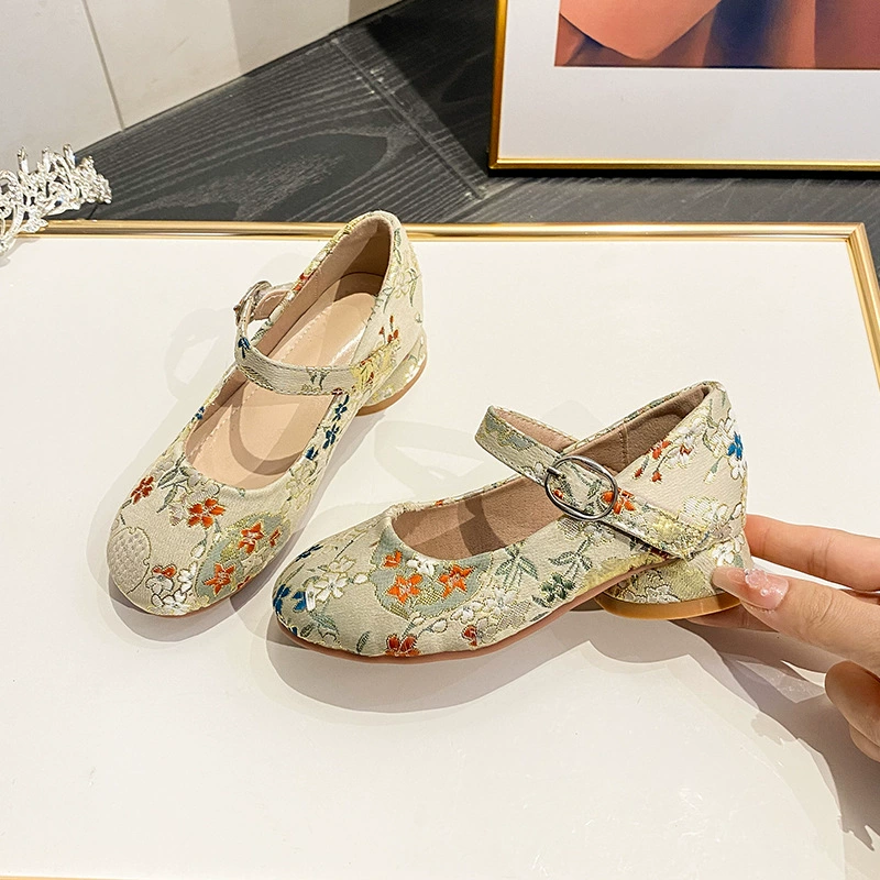 Туфли на высоком каблуке для девочек 2024 новый стиль