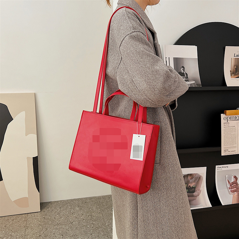 Bolso de hombro transfronterizo de nuevo estilo para mujer Bolso de moda de estilo occidental de gran capacidad Bolso de color sólido de nicho de personalidad Bolsos