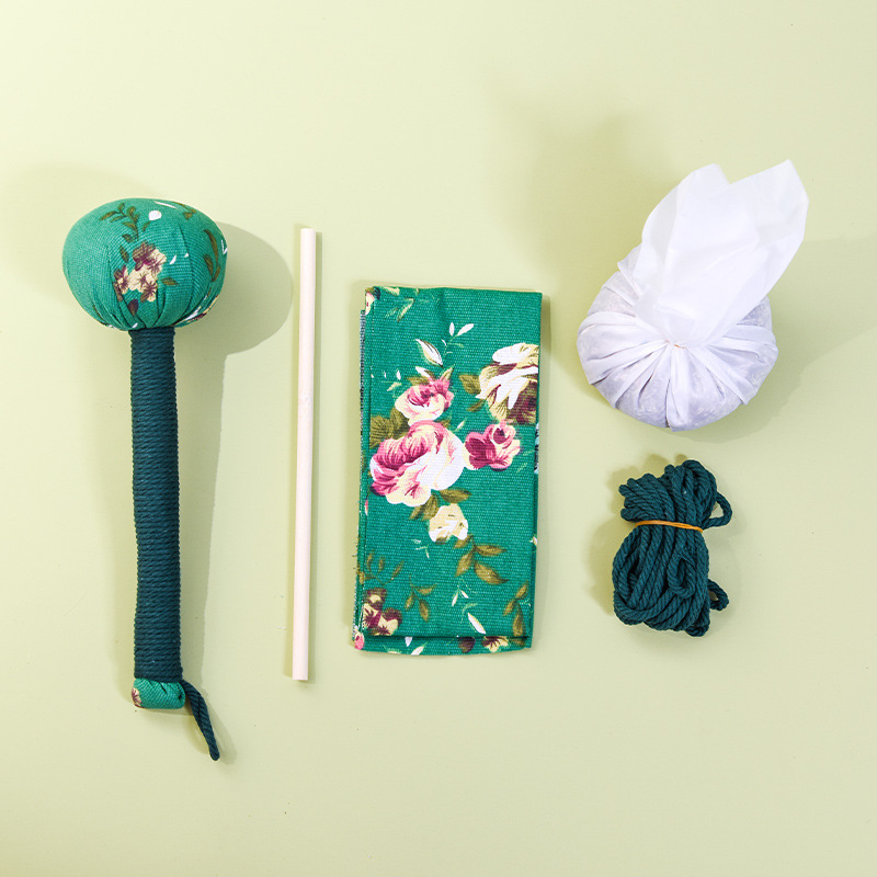 Año Nuevo del Caballo, regalo para padres y empleados, bolsas de martillo de artemisia, bolsas de material DIY, bolsas de repelente de mosquitos.