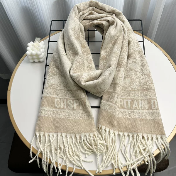 New Letter-Patterned Faux Cashmere Scarf, Versatile Autumn and Winter Fashion Shawl for Women, Thick Shaggy Style, in Stock