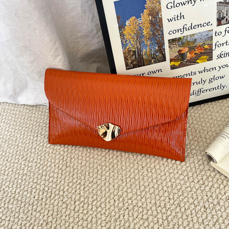 Casual simple estilo exterior de moda sobre de mano bolsas de mujer verano 2026 nuevo nicho coreano diseño textura de viaje