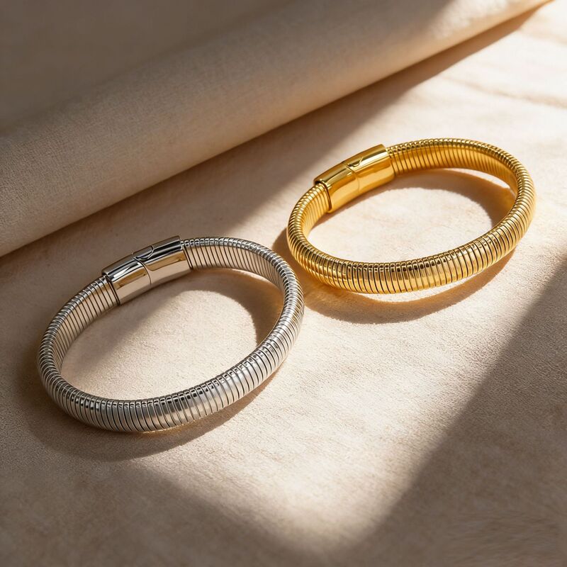 Titanium Steel Snake Bone Bracelet for Men and Women, Gold and Silver, Simple and Versatile, Elastic Magnetic Clasp, Fashionable and Personalized Hand Accessory Titanium Steel Snake Bone Bracelet for Men and Women, Gold and Silver, Simple and Versatile, Elastic Magnetic Clasp, Fashionable and Personalized Hand Accessory