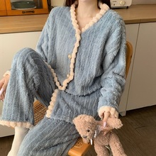 可爱睡衣女秋冬季珊瑚绒家居服网红风甜美少女学生可外穿加绒套装