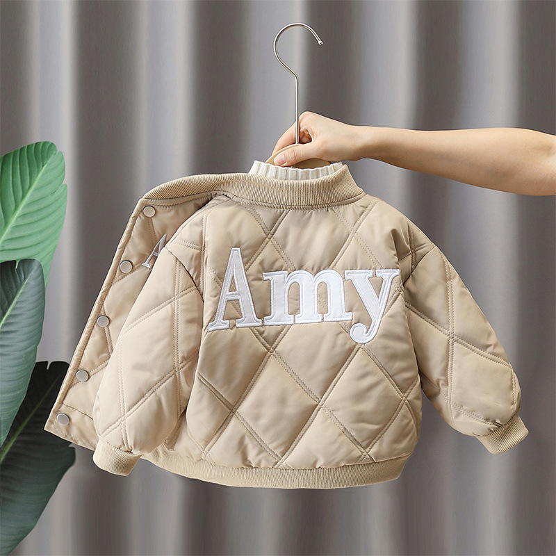 6472 niños más uniforme de béisbol de terciopelo otoño e invierno 2025 nuevos niños más chaqueta de algodón gruesa de terciopelo ropa de invierno cálida