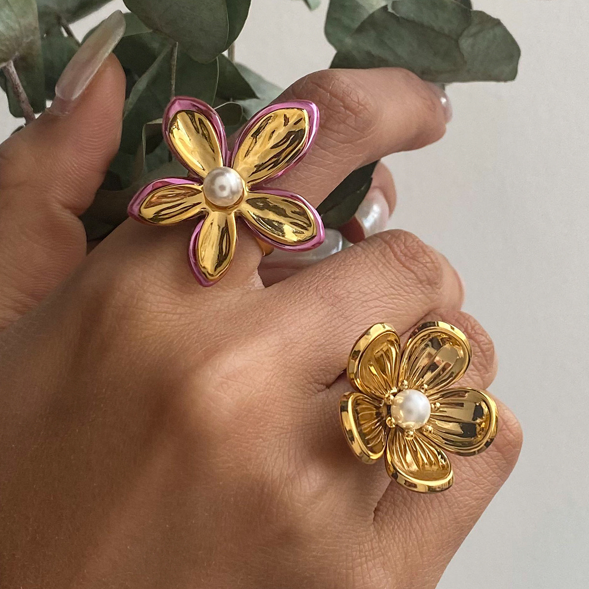 14g Weight PVD Coated Gold Plating Process Real Gold Plated Plating Material PVD Coated Real Gold Plated Flower 304 Stainless Steel Vintage Style Commute Waterproof Non Tarnish Open Rings