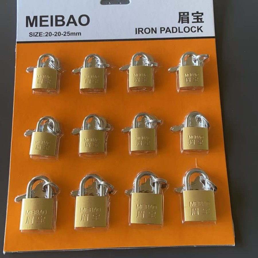 Cerradura de tarjeta de succión atómica al por mayor de fábrica Cerradura de cobre de imitación Cerradura de hierro Llave de media luna Cerradura de combinación antirrobo anti-palanca para el hogar