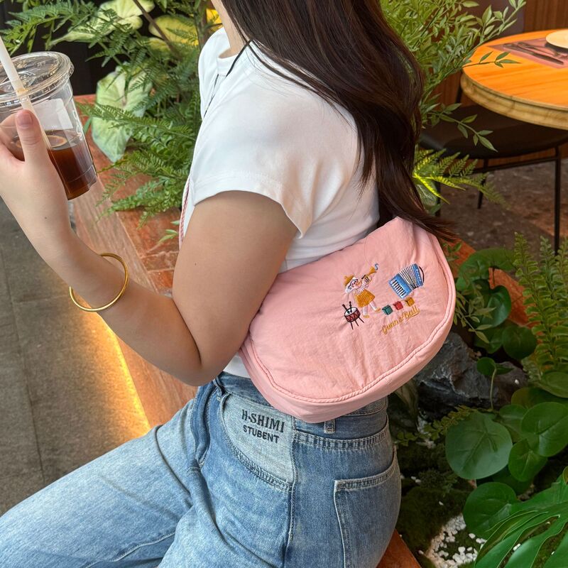 2025 New Embroidered Dumpling Bag Girl's Small Satchel Underarm Bag Fresh and Cute Fashion All-match Shoulder Crossbody Bag