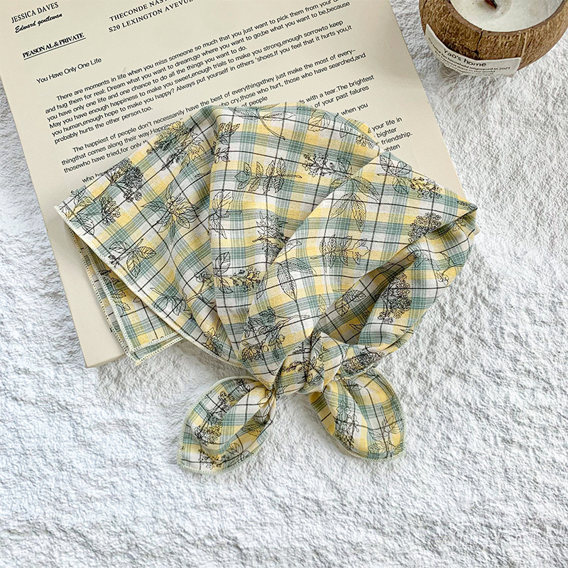 Pañuelo cuadrado, bufanda de seda, estilo de verano, todo fósforo, pequeña bufanda decorativa fresca, estilo pastoral, bolso a cuadros florales, pañuelo en la cabeza, cinturón para el cabello, cabello atado