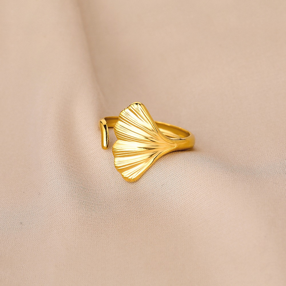 New Style Ginkgo Leaf Shape Titanium Steel Ring display picture 6