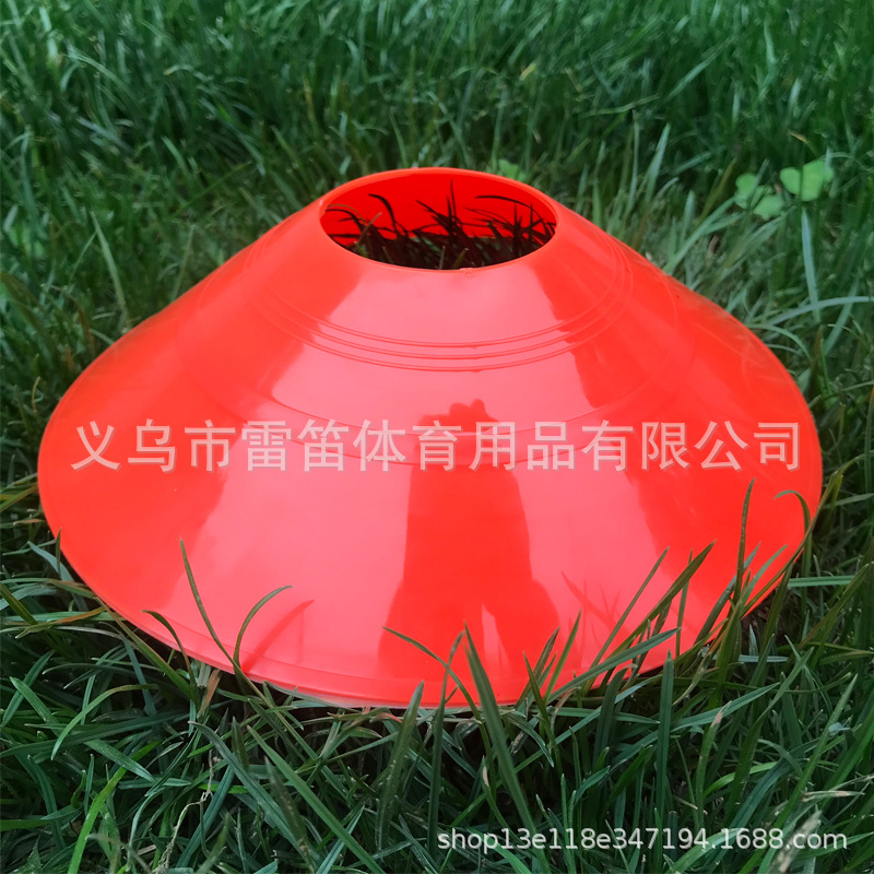 Placa de logotipo de entrenamiento de fútbol logo tubo obstáculo logo cono redondo boca logo placa logo cono fábrica pelo liso