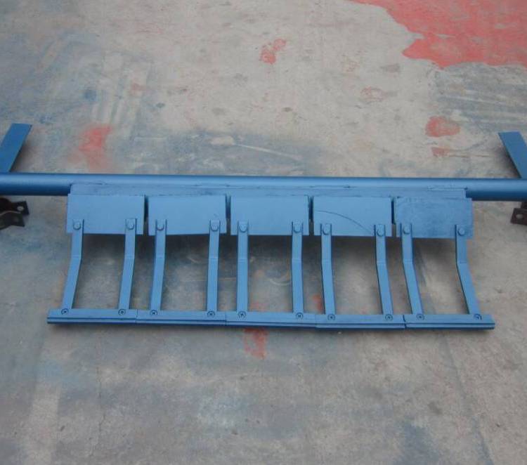 D=800合金橡胶清扫器 皮带机清扫器 合金清扫器 合金刮板清扫器