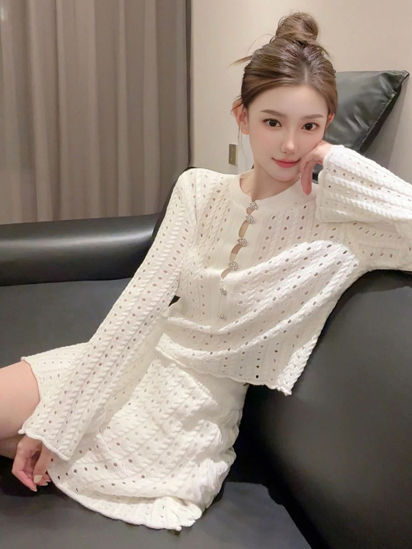 绝美漂亮小套装女2025夏季小个子镂空长袖上衣搭配显瘦半身裙潮流|undefined