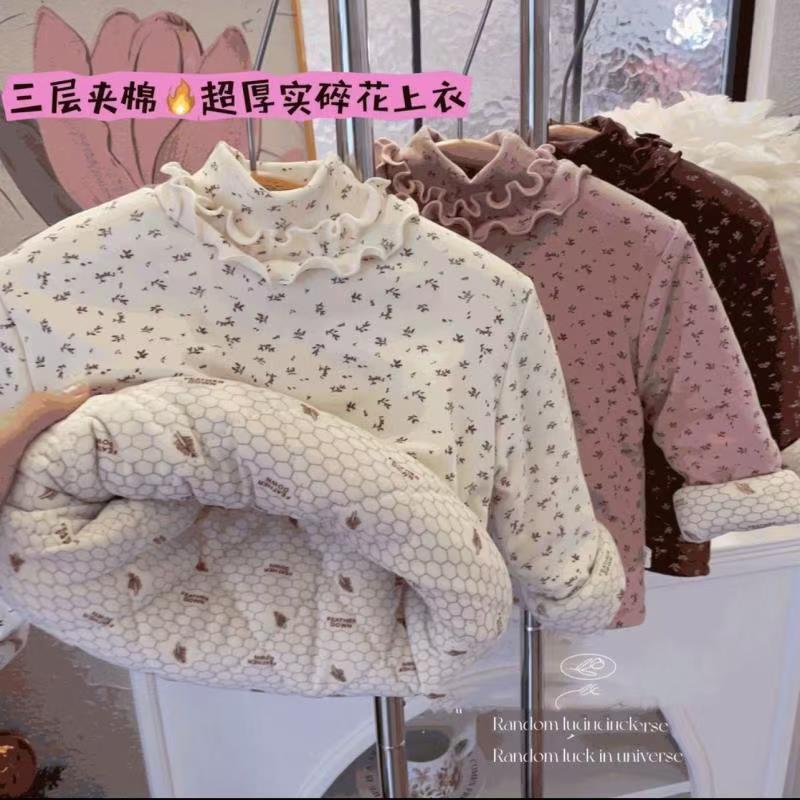 Niñas otoño y invierno nuevo estilo extranjero dulce flor triturada camiseta de base bebé grueso abrigo de encaje de algodón collar