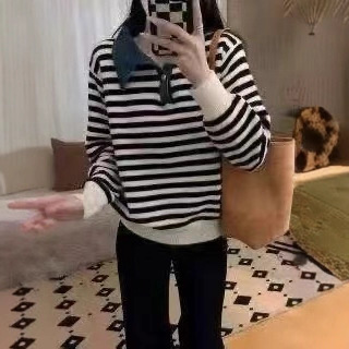 2025 New Cross-Border Knitted Striped Lapel Sweater Korean Style Lazy Style Soft and Waxy Contrasting Colors Fashionable and Versatile Design