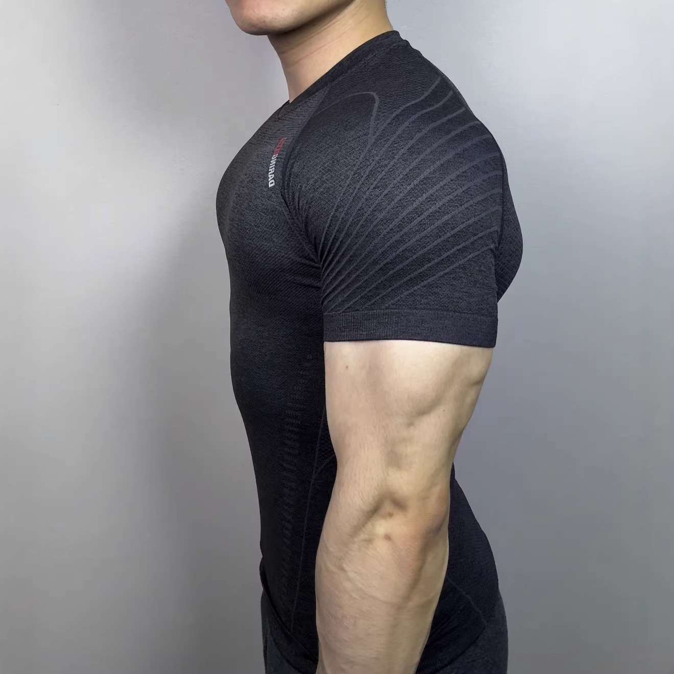 K Seamless Round Neck Fitness T-shirt, Quick Drying Casual Outdoor Sportswear, High Elasticity Threaded Short Sleeved Shirt_viptrois.com