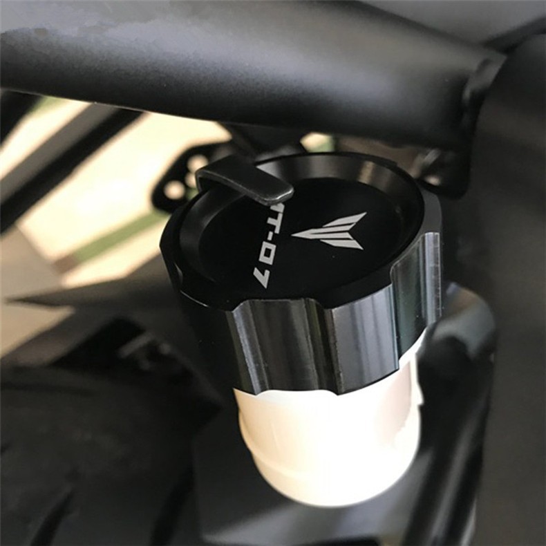 Suitable for Yamaha Mt07 Fz07 14-19 Modified Cnc Front Brake Fluid Reservoir Cap + Rear Brake Fluid Reservoir Cap